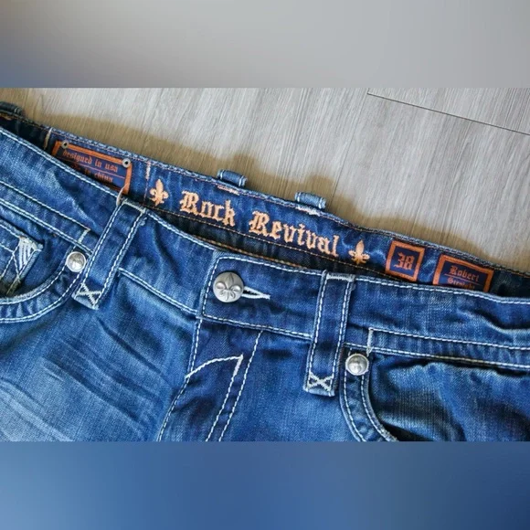 $220 Mens Rock Revival Jeans "Robert" Thick Leather Inserts Straight 38x32 - Picture 2 of 6